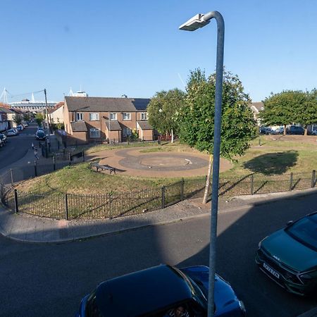 Spacious 3 Bedroom Close To Cardiff City Centre المظهر الخارجي الصورة