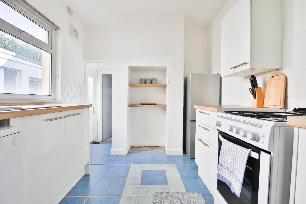 Spacious 3 Bedroom Close To Cardiff City Centre المظهر الخارجي الصورة