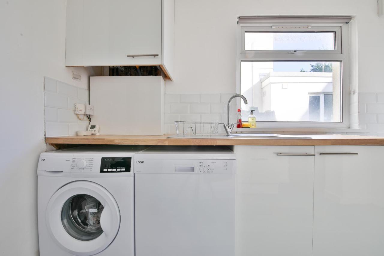 Spacious 3 Bedroom Close To Cardiff City Centre المظهر الخارجي الصورة
